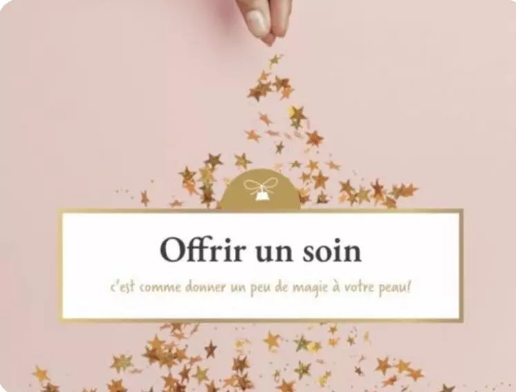 "Offrir un soin, c'est comme donner un peu de magie à votre peau !" – Visuel élégant avec une main dispersant des étoiles dorées sur un fond rose poudré, symbolisant le bien-être et la douceur des soins esthétiques proposés par Esthétique Entre-nous à Saint-Georges en Beauce.