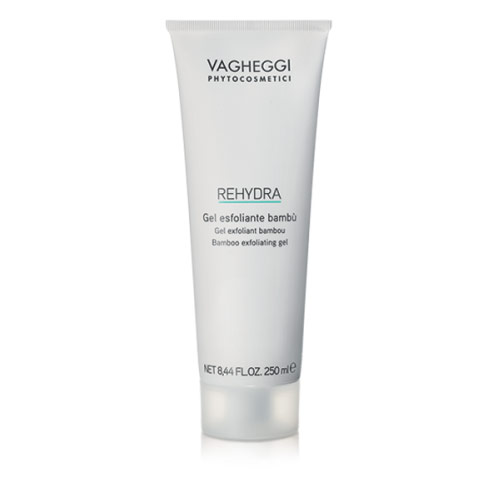 Gel exfoliant Vagheggi disponible au Salon Esthétique Entre-Nous à Saint-Georges, en Beauce, pour un exfoliage en douceur, éliminant les impuretés et révélant une peau lisse et lumineuse.