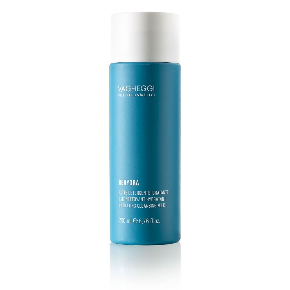 Lait nettoyant Vagheggi disponible au Salon Esthétique Entre-Nous à Saint-Georges, en Beauce, pour un nettoyage doux et efficace, laissant la peau fraîche et éclatante.